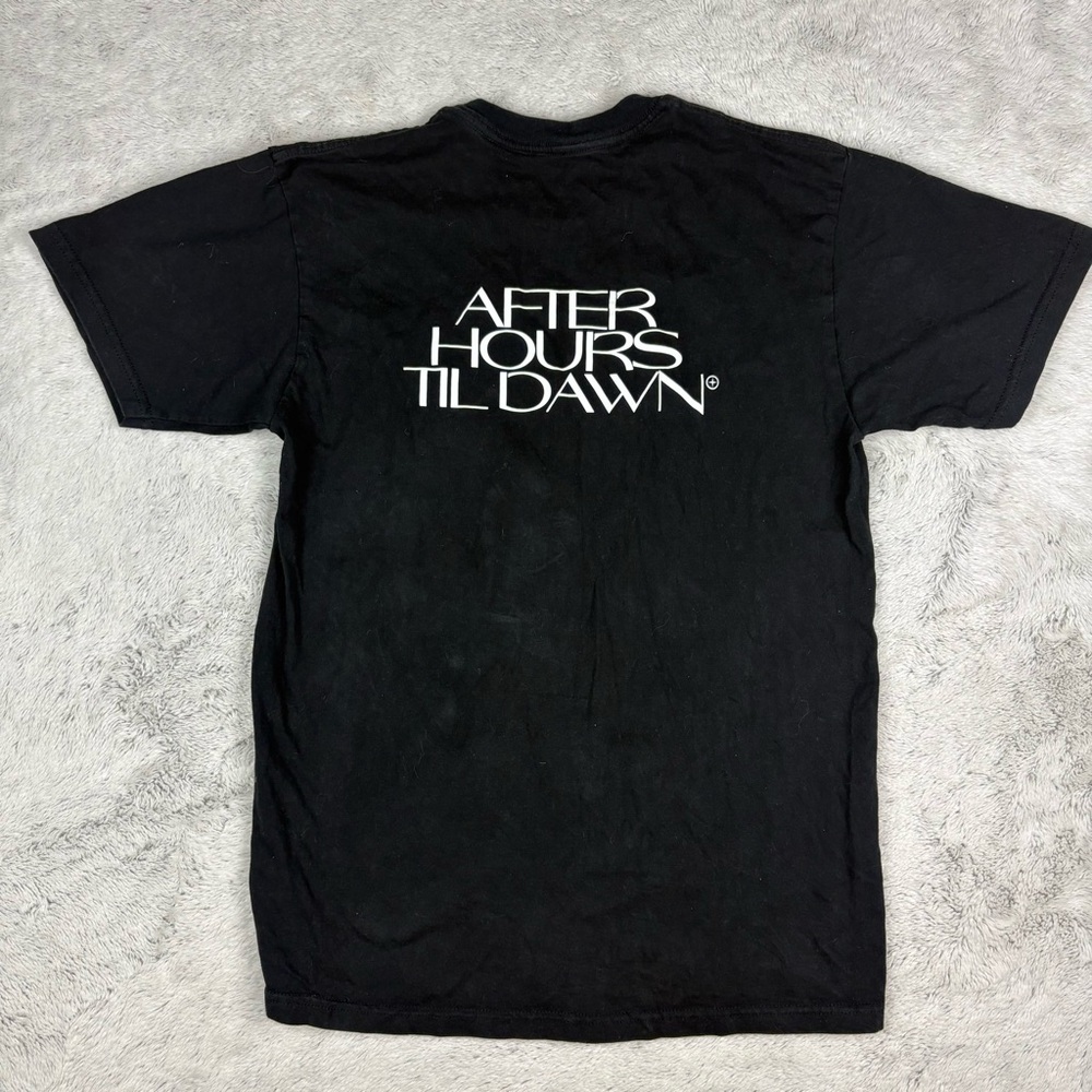 The Weeknd After Hours Til‎ Dawn Tour 2022 T-Shirt Black Short Sleeve Sz M - Picture 5 of 6